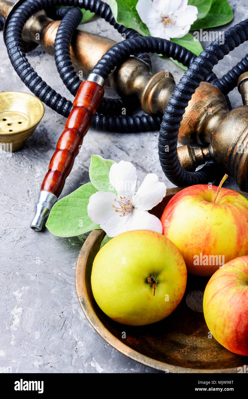 شيشة عادي تفاح وسلوم